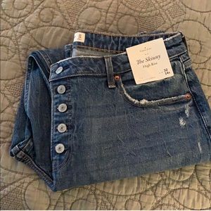 32R curve love A&F hi rise skinny